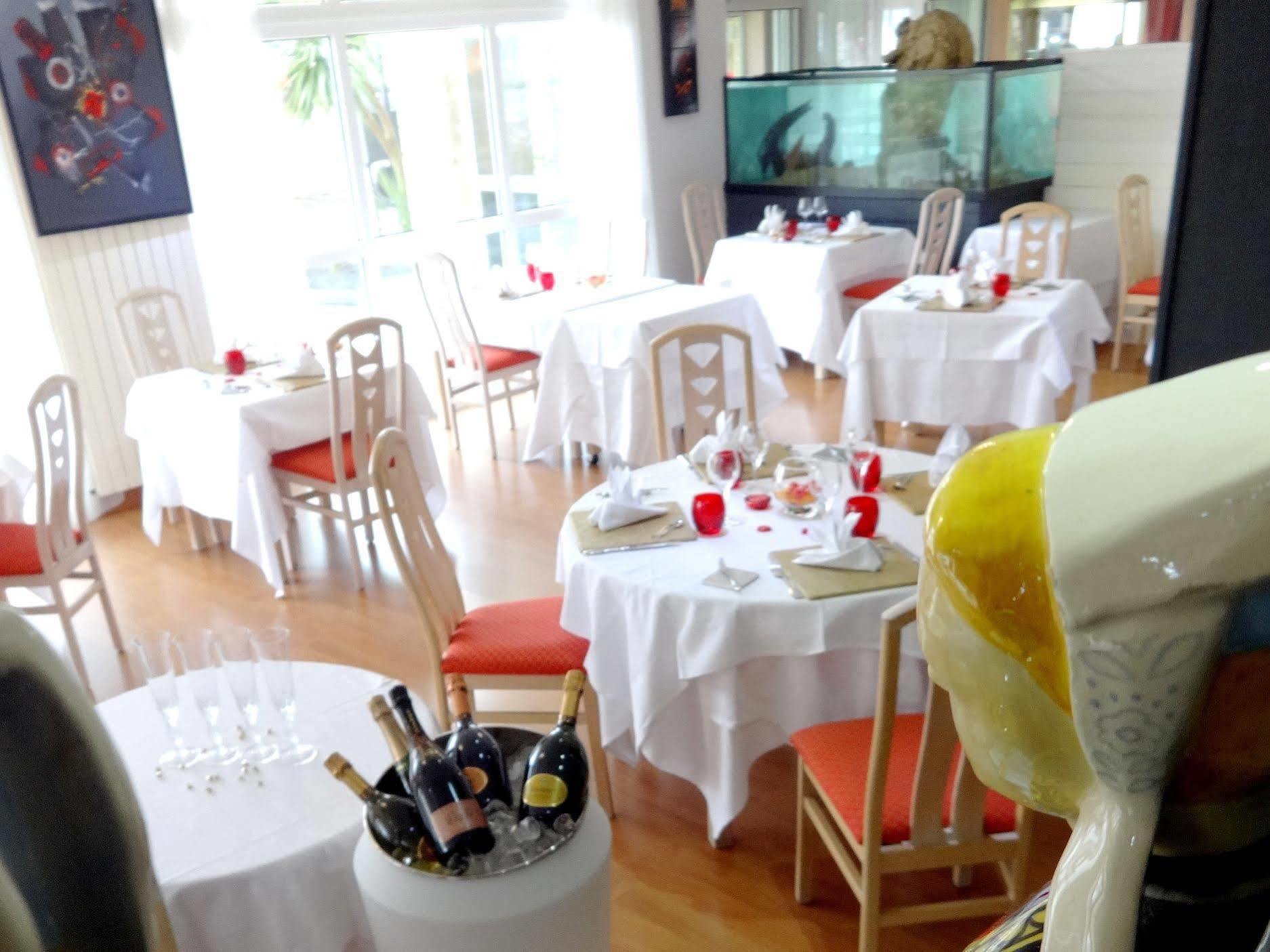 Aigue Marine Hotel 3*