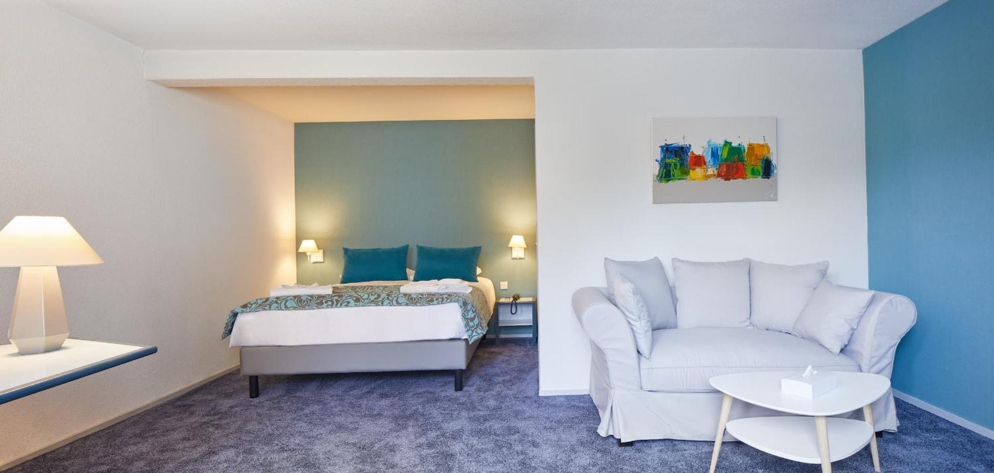 Aigue Marine Hotel